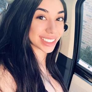 Meet your Posher, Linaa